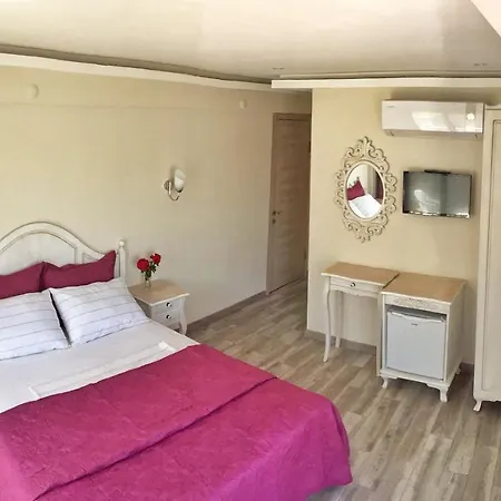 Hotel Ege Fener 2*